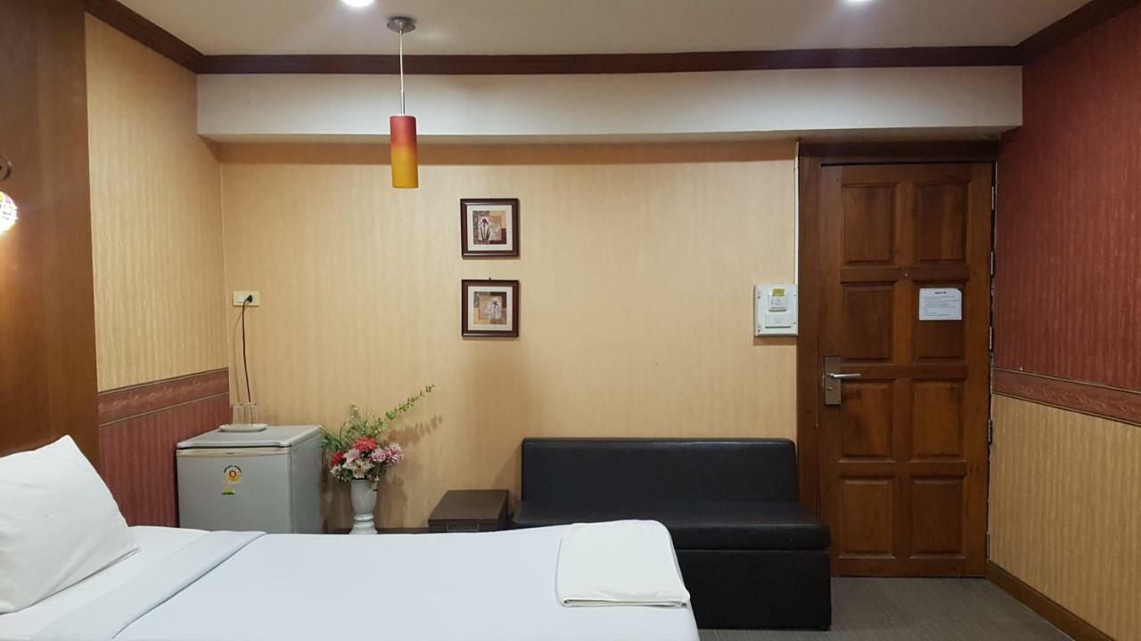 Khon Kaen Ruenrom Hotel Exteriér fotografie